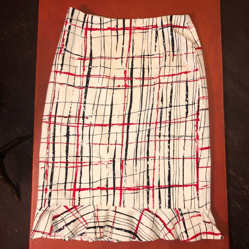 Host pick 🥳 David Meister pencil skirt